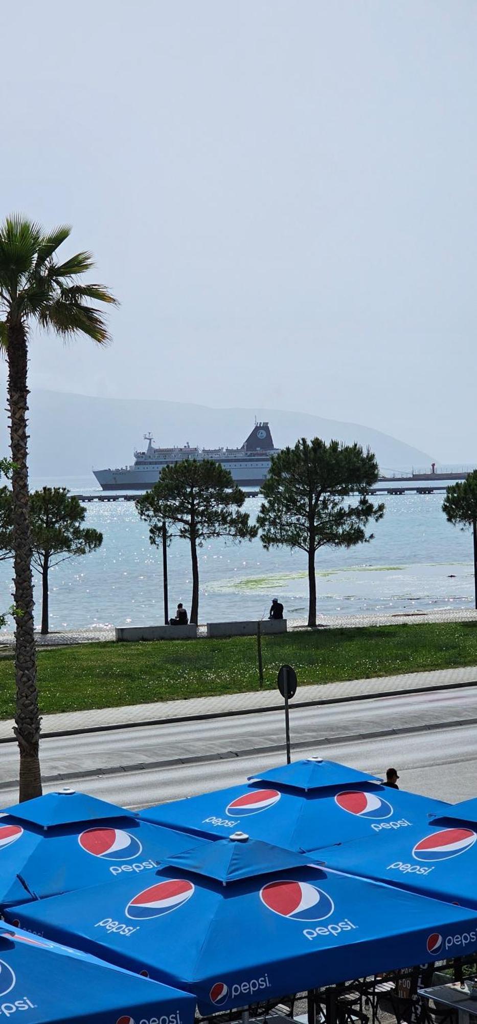 Hotel Pirro Vlore Room photo